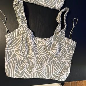 Size small crop top and flows pants set